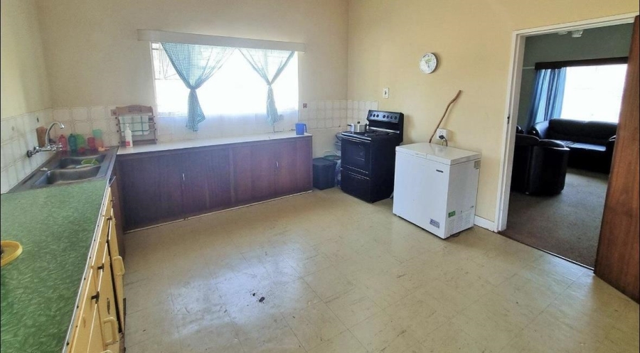 3 Bedroom Property for Sale in Trompsburg Free State